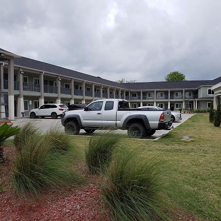 Scottish Inns & Suites - Crosby Exterior photo