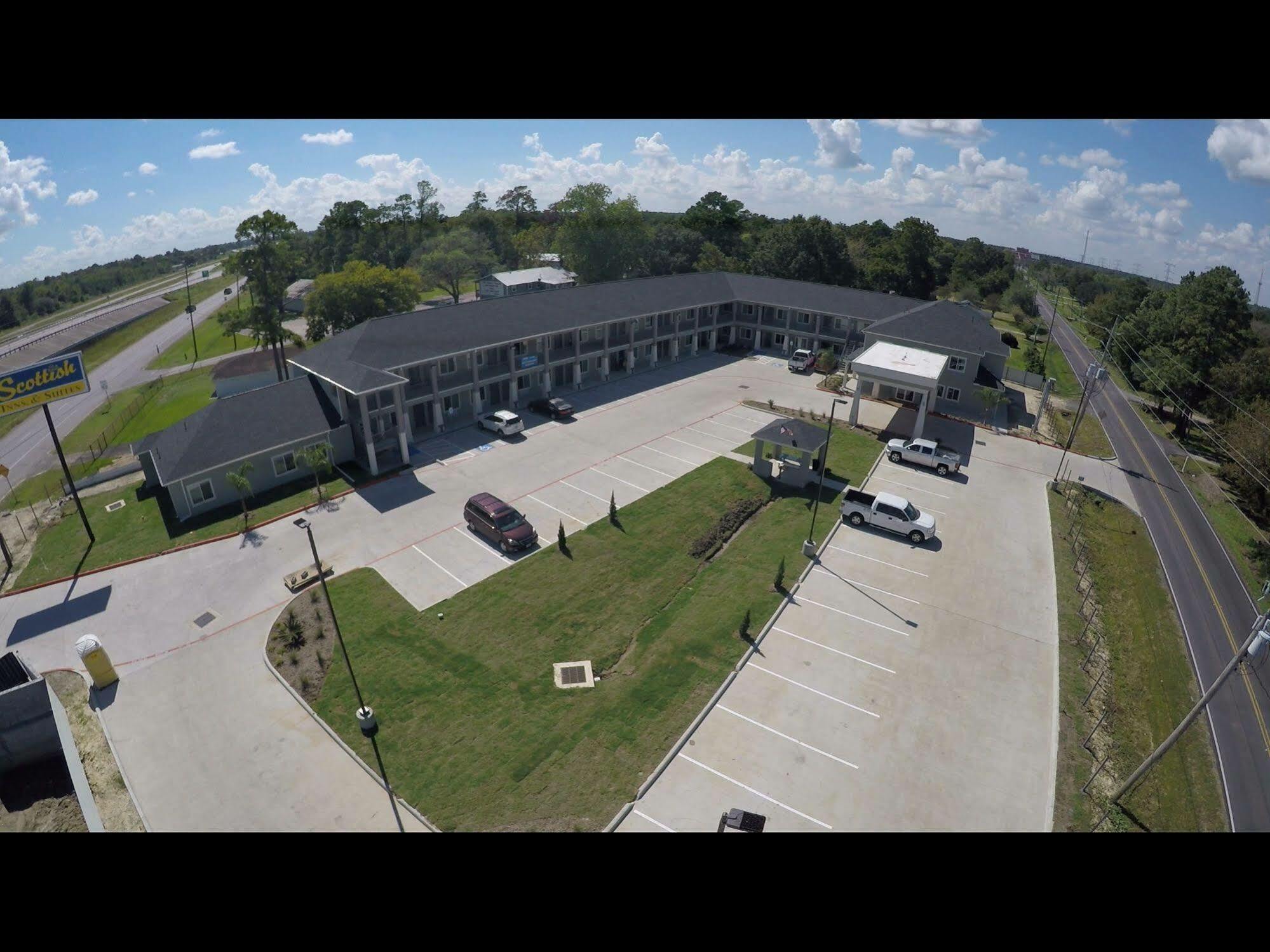 Scottish Inns & Suites - Crosby Exterior photo